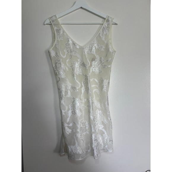 Victoria's Secret Other - VINTAGE Victoria's Secret Nightgown Petite White Cream Floral Lace Slip